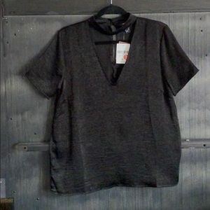 NWT - Keyhole Top